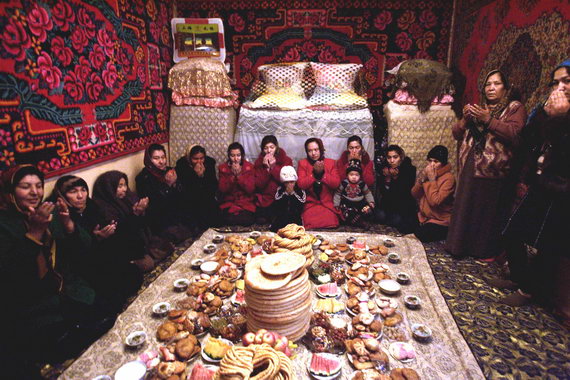 geleneksel Uygur ev resimleri ile ilgili görsel sonucu