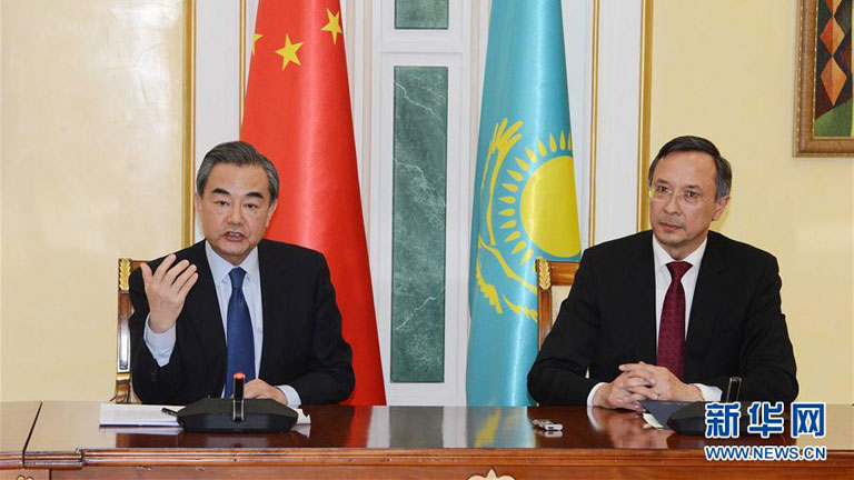 Kazakistan Çin Dışişleri Bakanları resmi ile ilgili görsel sonucu